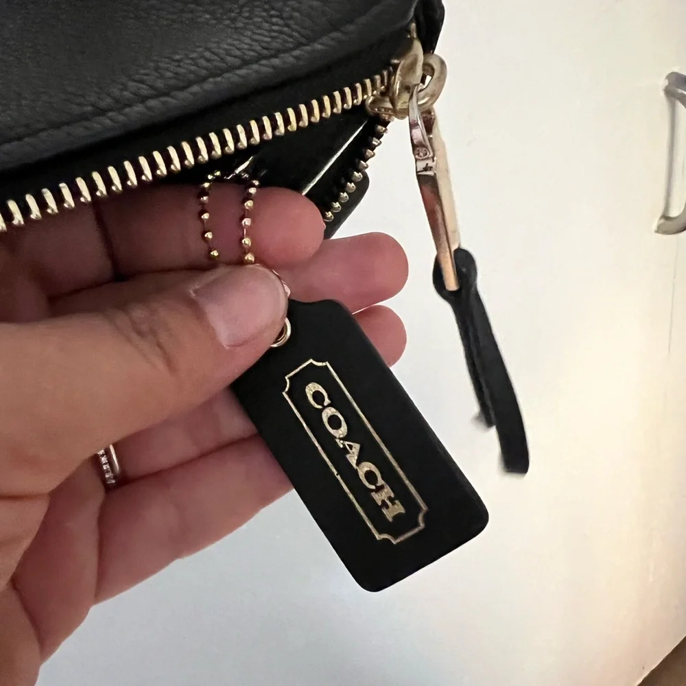 Coach Urbane Crossbody Black Pebble Leather - Picture 6 of 13